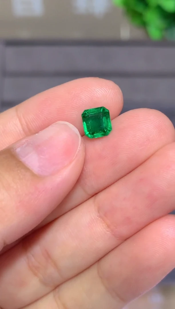 裸石祖母绿1.13CT