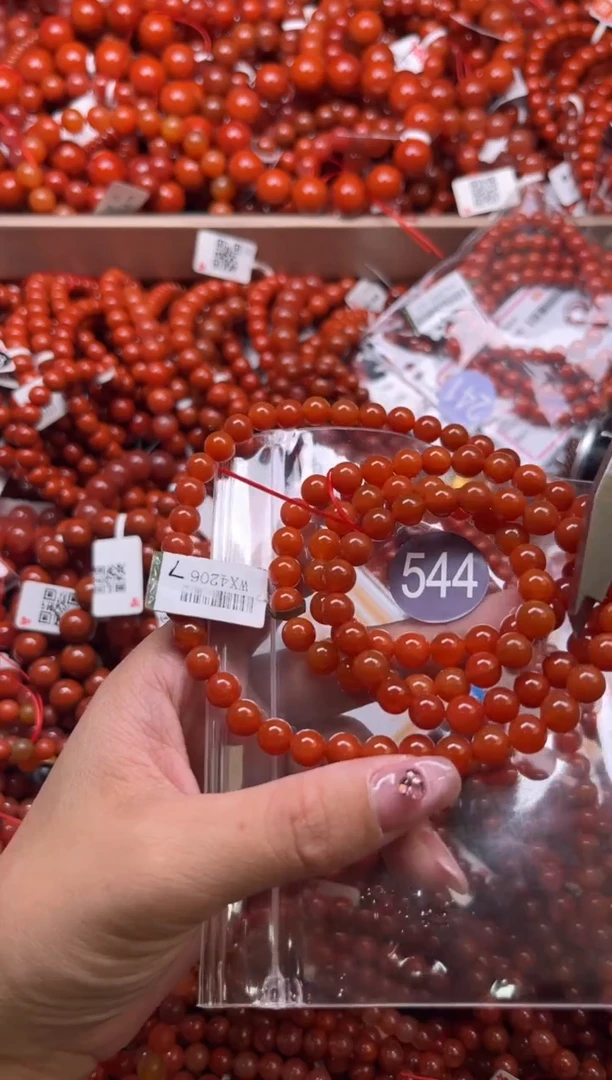 南红玛瑙未镶嵌珠宝奇石544-7