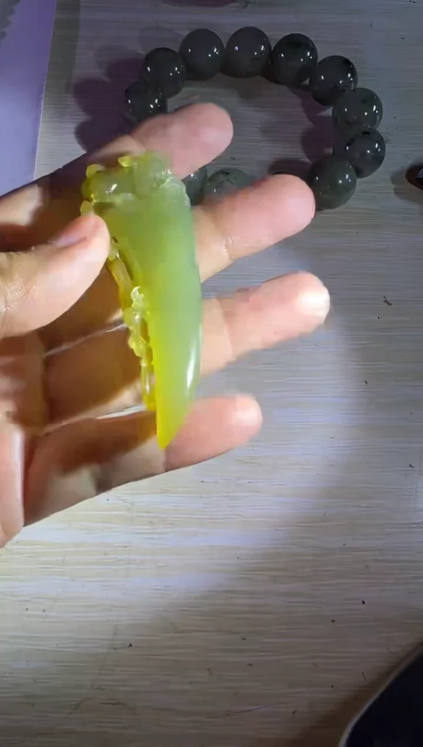 未镶嵌定制翡翠龙牙