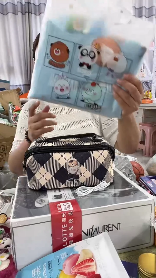 牦牛剖层皮革琪琪女包超好看发图片款