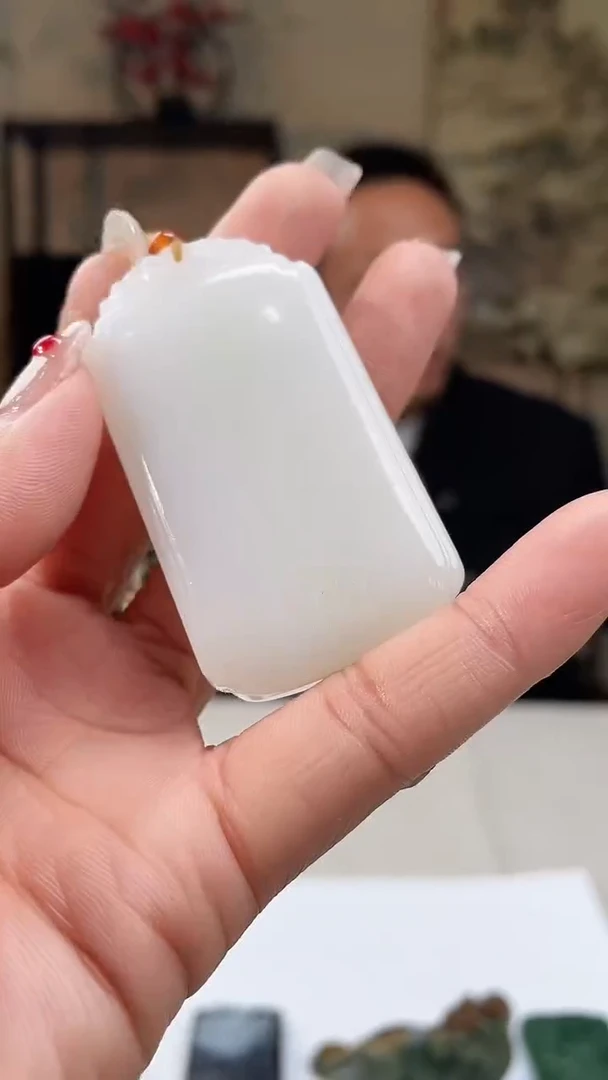 【闪购商品】定制和田玉多样性发货拍一发一