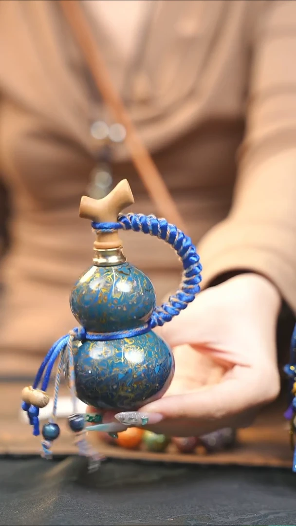 【闪购商品】WD262漆艺精致小手捻(开口）