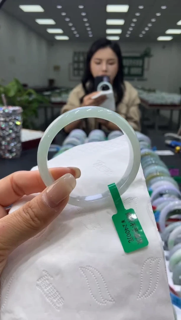 未镶嵌手镯翡翠0001099