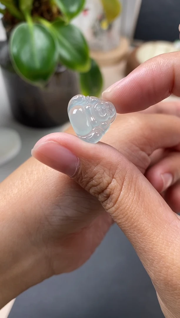 【闪购商品】翡翠颈饰未镶嵌翡翠冰胶佛公