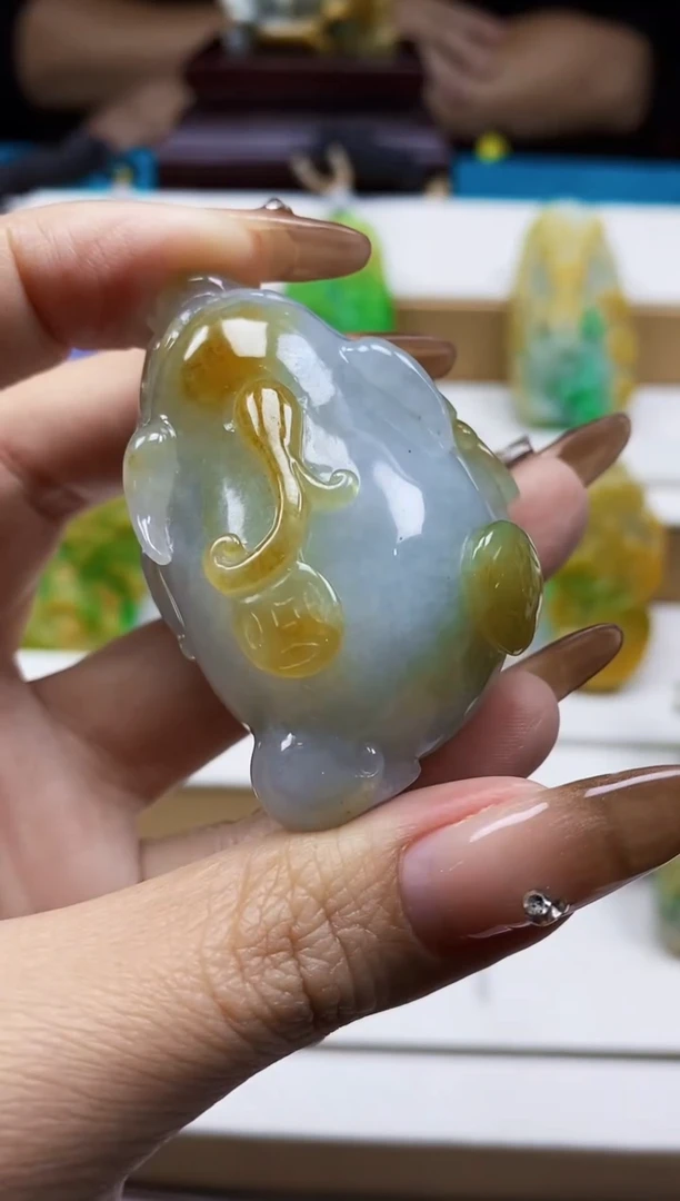 颈饰未镶嵌翡翠翡翠A货