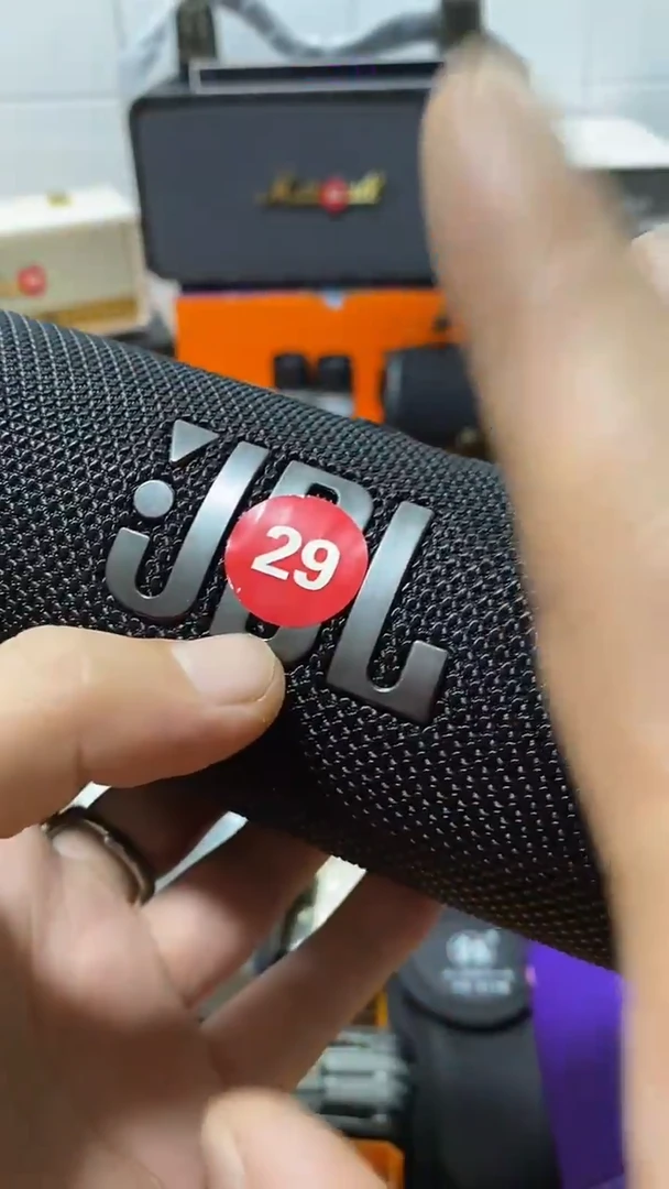 瓷片闪购商品 如图所示