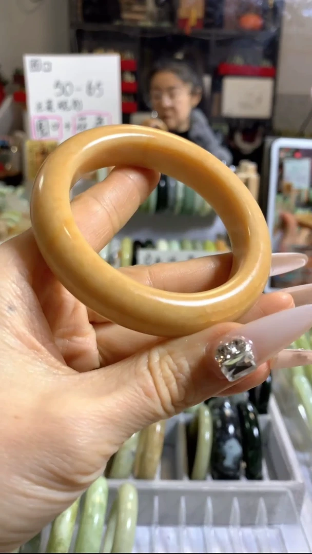 未镶嵌岫玉手镯73 56+