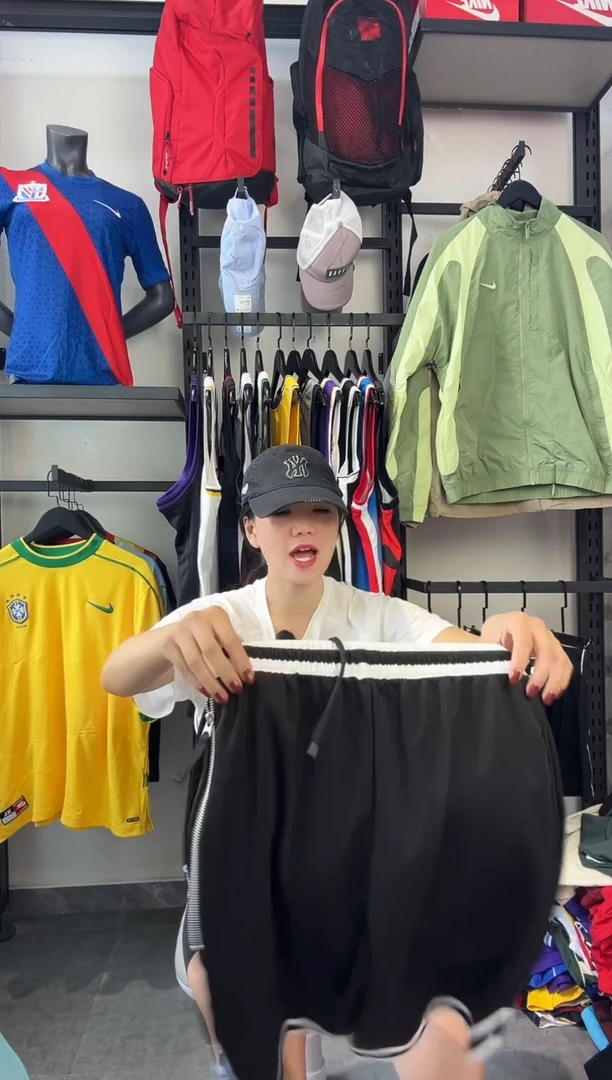 357·编码 耐克卫衣服饰过款为准 尺码·XL