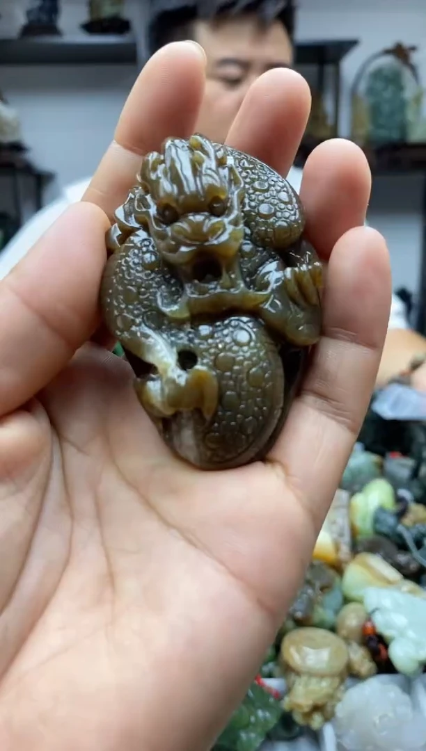 未镶嵌和田玉把件1