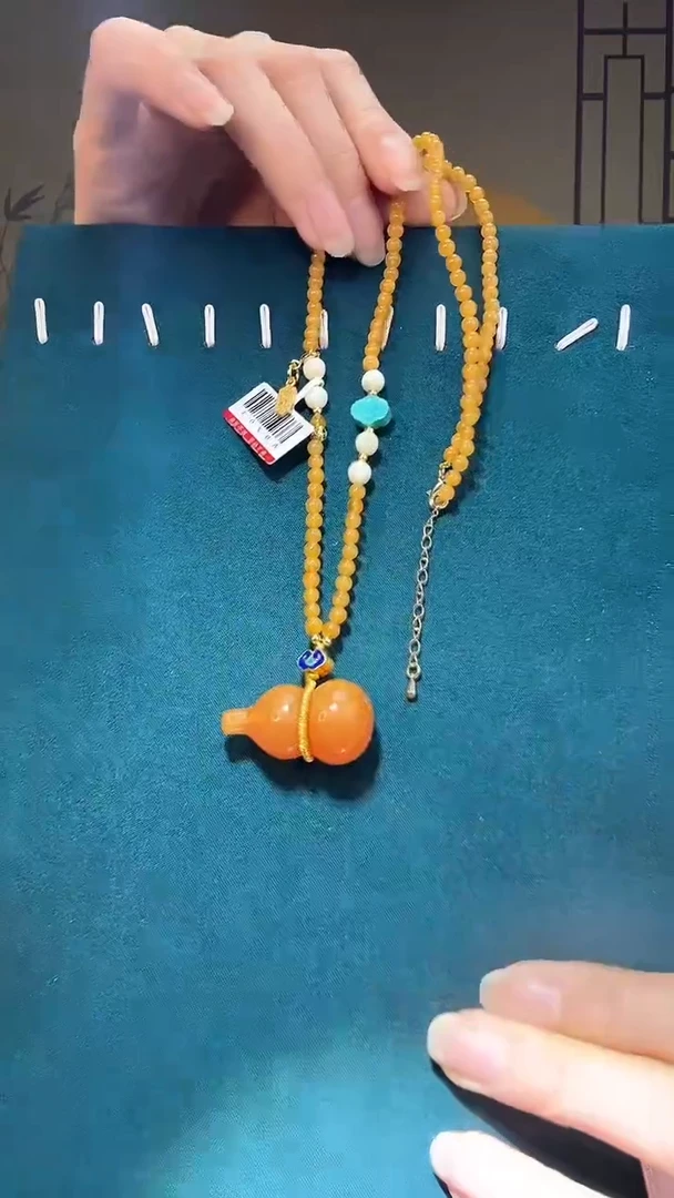 【闪购商品】琥珀裸石未镶嵌A0203天然蜜蜡