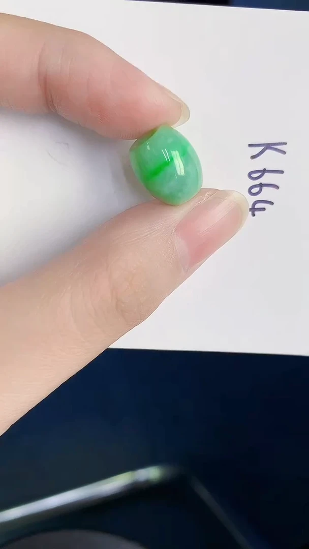 颈饰未镶嵌翡翠天然翡翠缅甸A货