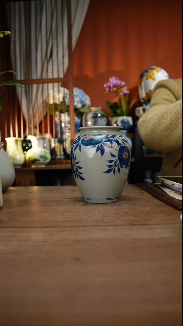 当代高温釉下彩手绘陶瓷餐具