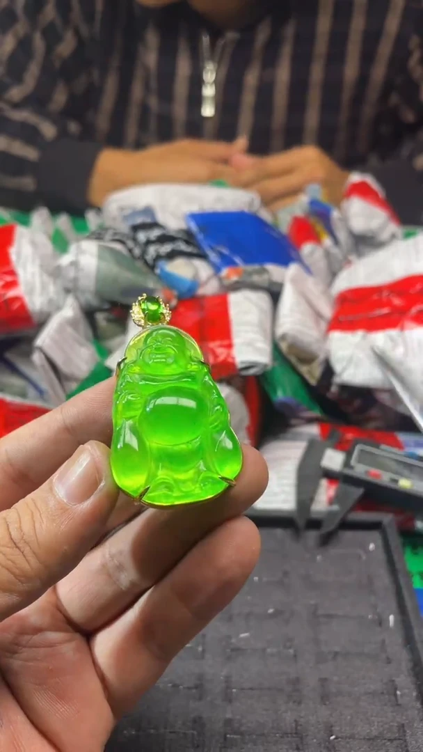 林子收货时尚吊坠HFH1080