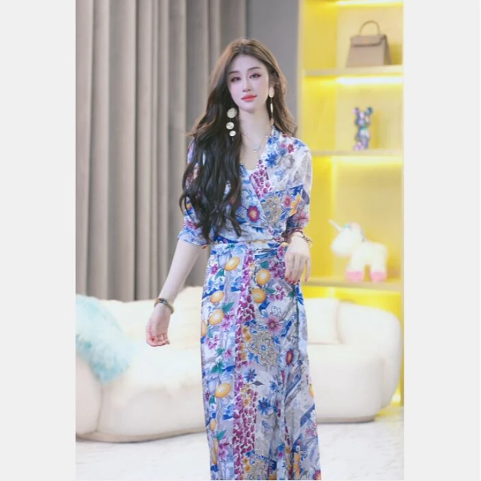 【张喜喜】气质重磅桑蚕丝温柔风轻奢收腰碎花显瘦连衣裙 250305