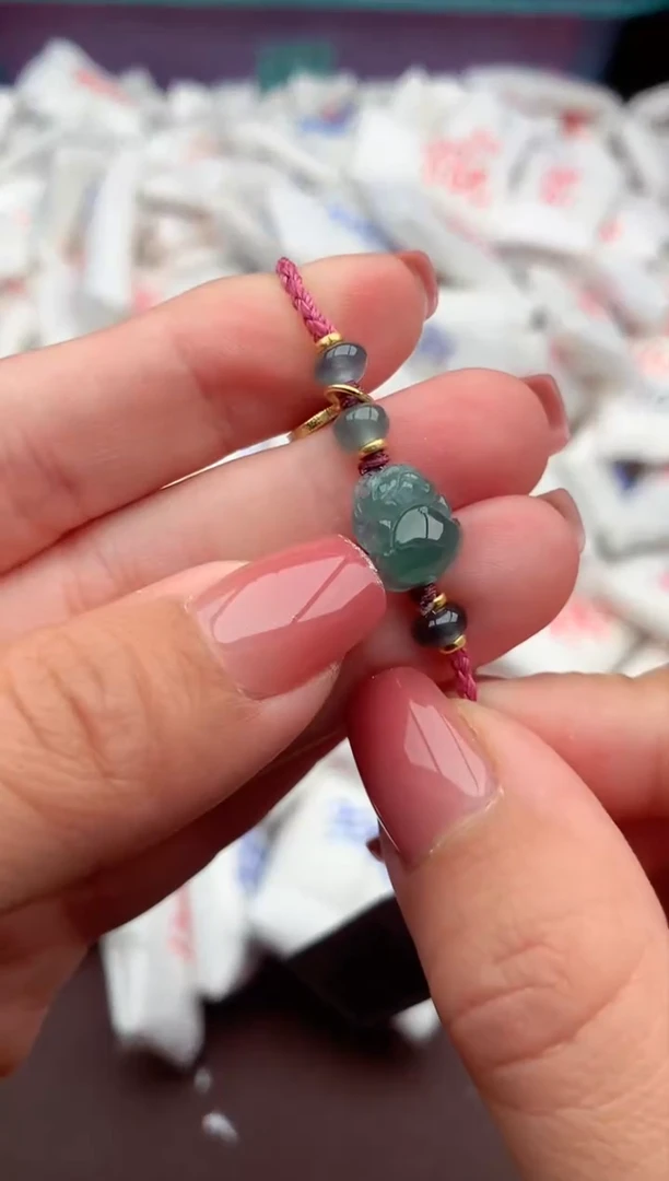 【闪购商品】翡翠手绳未镶嵌一