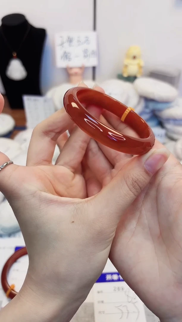 【闪购商品】石英质玉手镯未镶嵌289-玛瑙圈口53