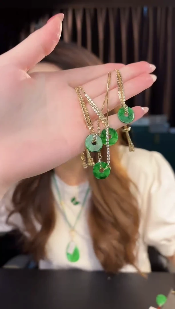 【闪购商品】翡翠手链未镶嵌缅料A货/多样性发货/一件