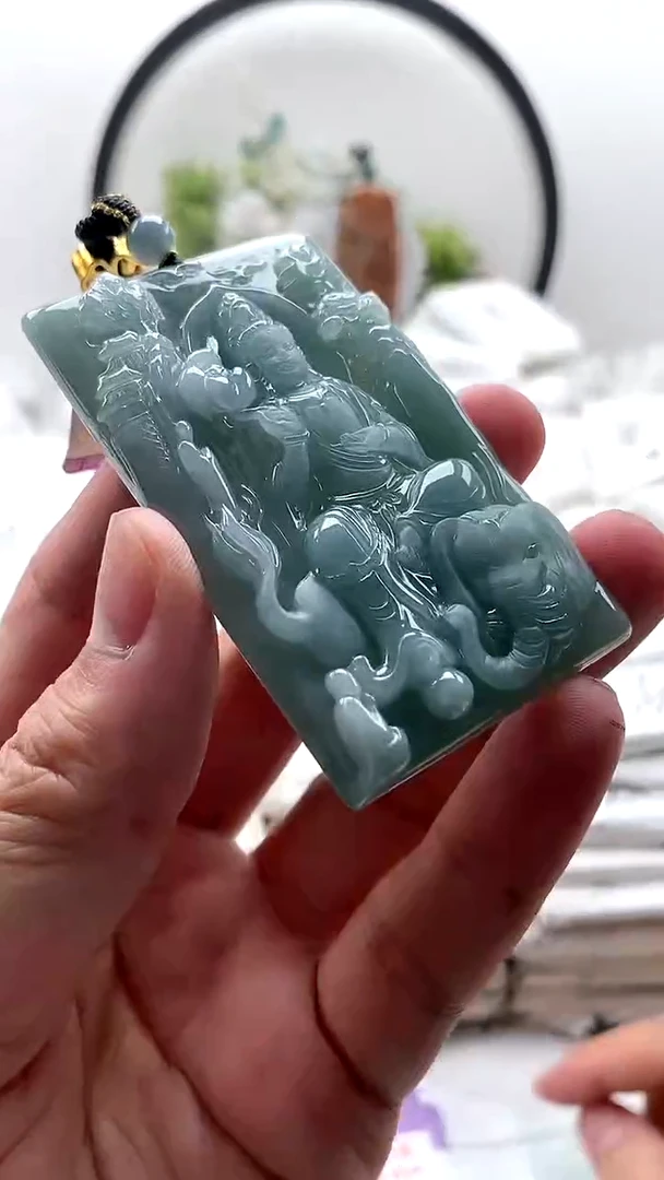 颈饰未镶嵌翡翠普贤