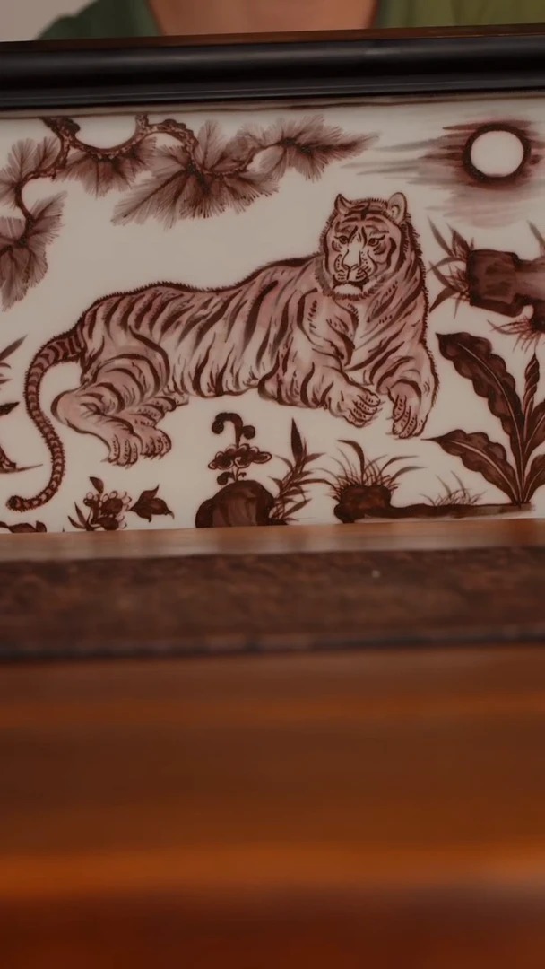 【瓷见如故】细雨幽兰老虎瓷板