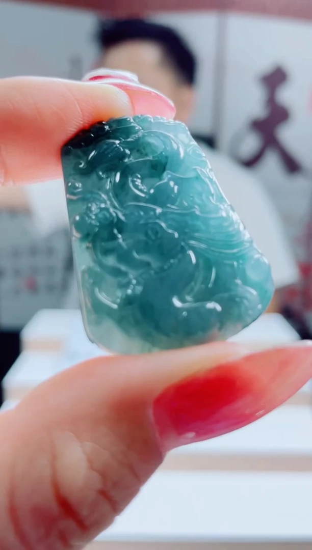 翡翠未镶嵌颈饰多样发货只发一件