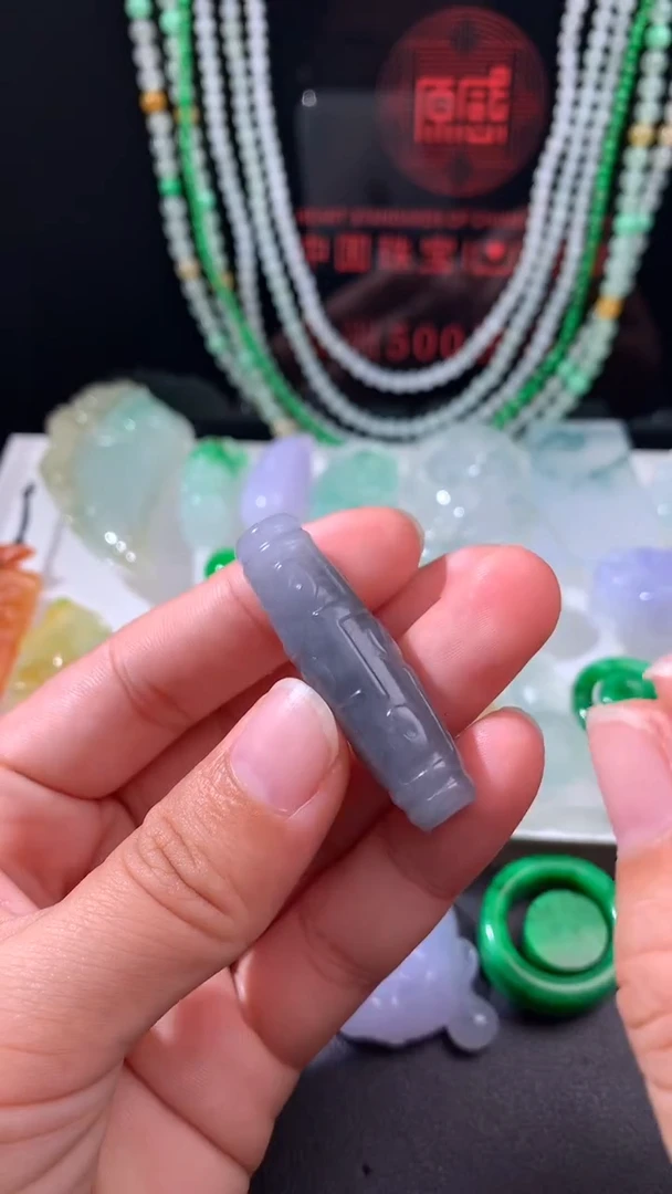 未镶嵌定制翡翠