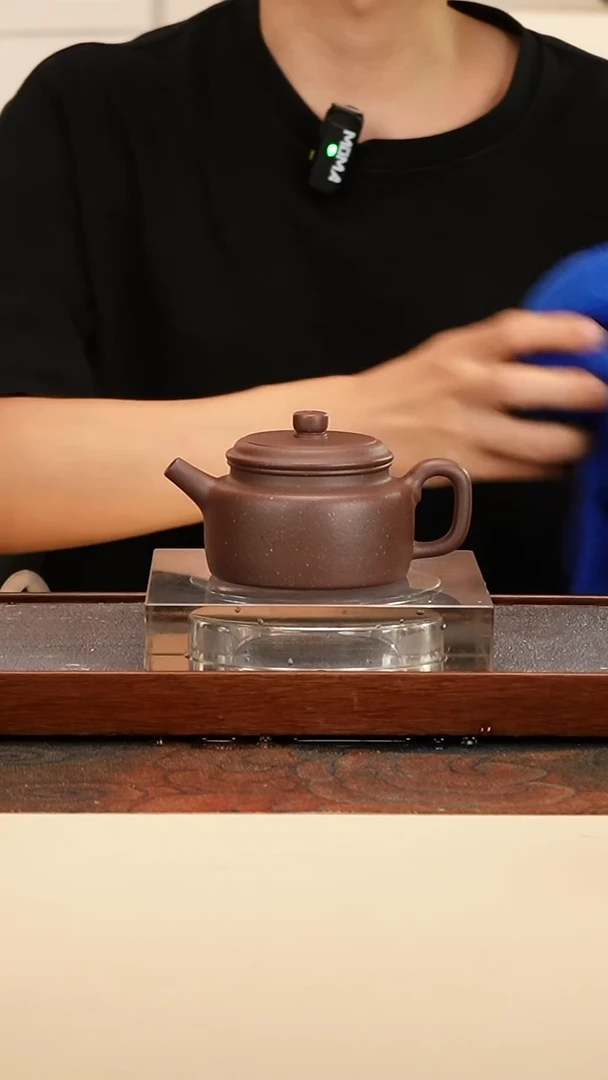 茶壶紫砂德钟壶紫茄泥220cc内推孔