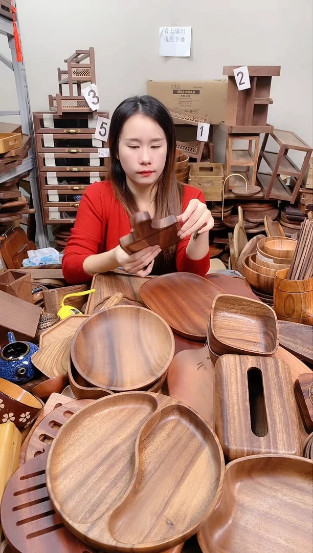 木  南美胡桃木带手柄牛排板30*14.5*2cm