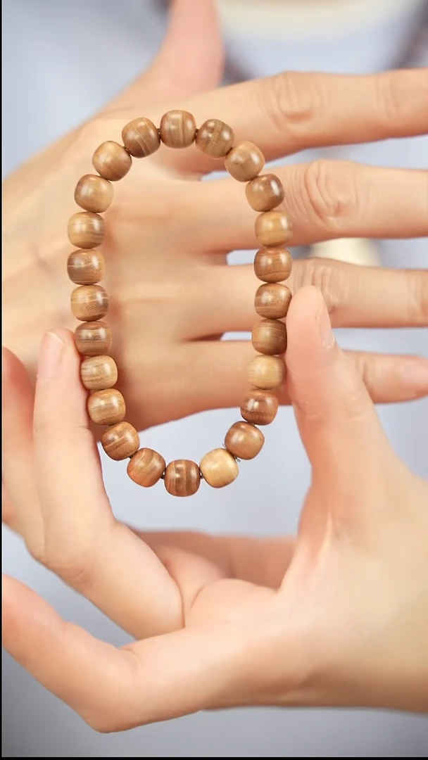 檀香木手串/手链7.5x8老型横纹单圈-181