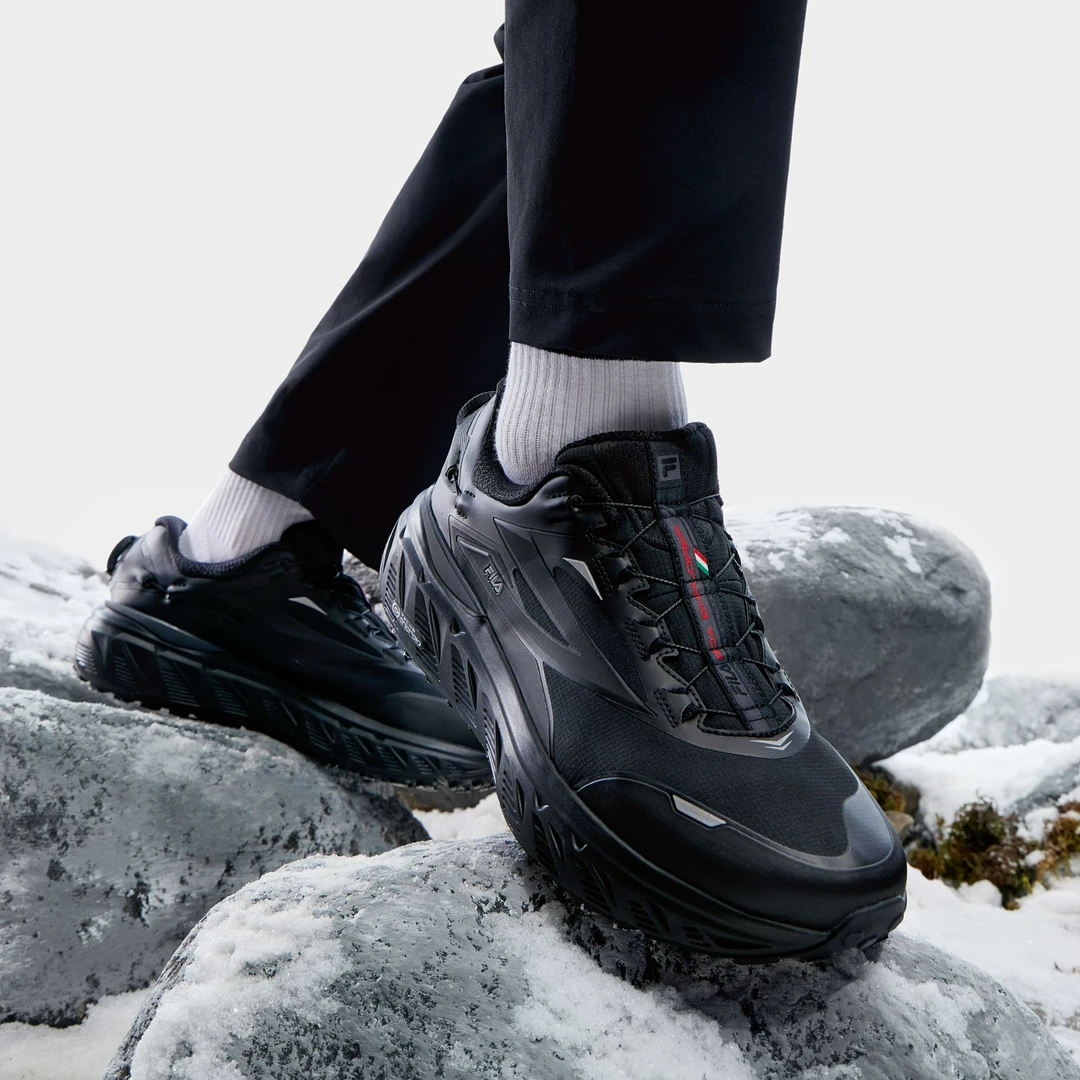Fila/斐乐【探险家】春夏男款缓震透气专业跑步运动鞋A12M341201C