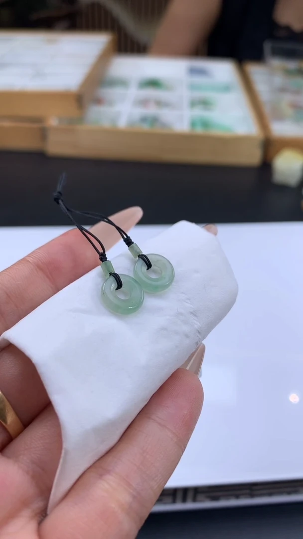 未镶嵌定制翡翠@*子翡翠