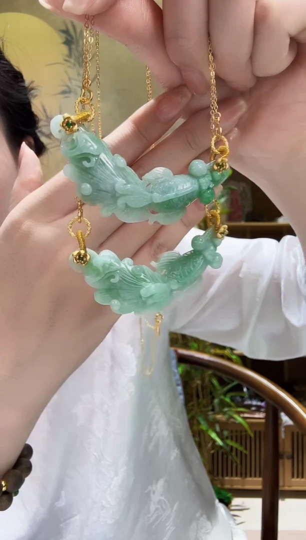 颈饰未镶嵌翡翠多样性发其一