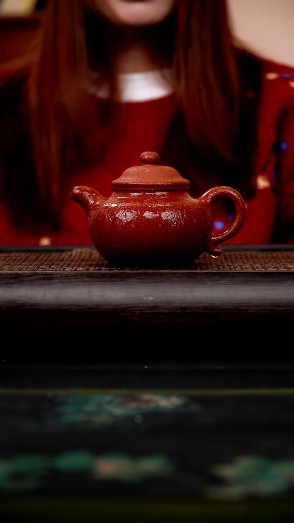茶壶紫砂老朱泥 莲子