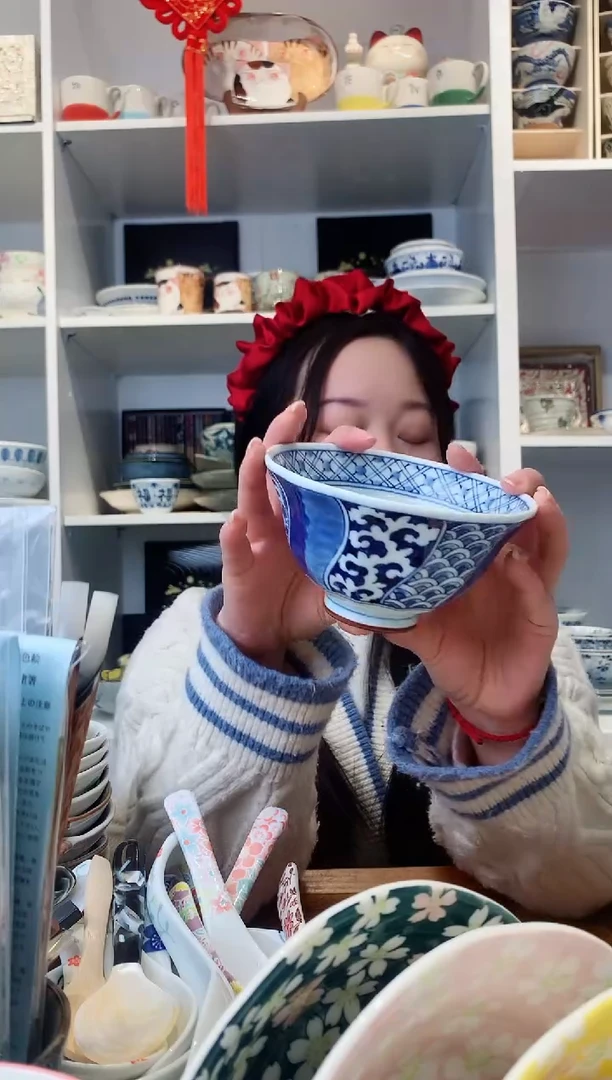 【闪购商品】钛合金蓝凛堂米饭碗