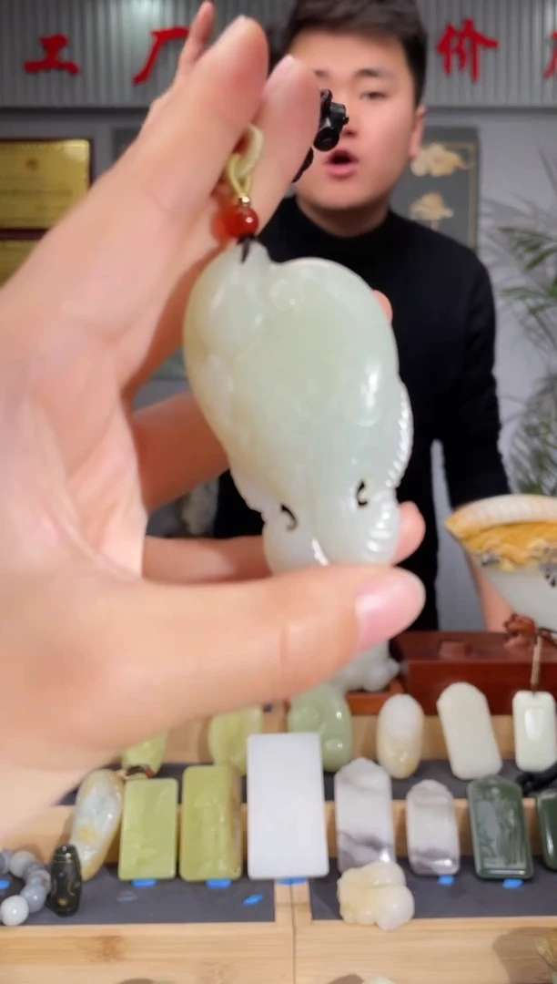 【闪购商品】和田玉颈饰未镶嵌拍一发一 多样性发货