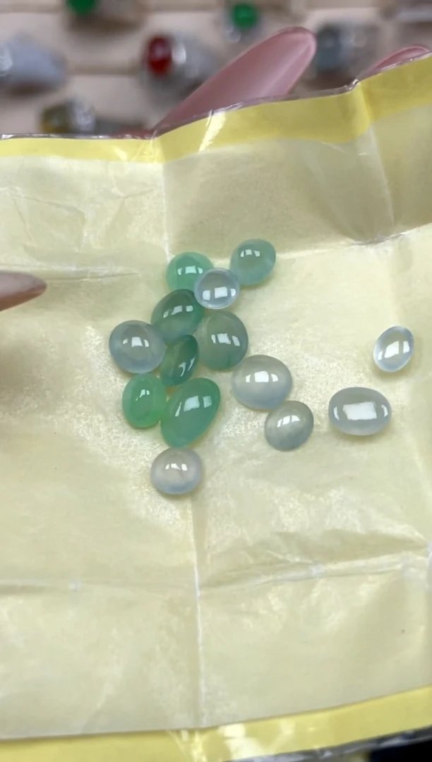 未镶嵌定制翡翠27天然缅甸A货翡翠蛋面