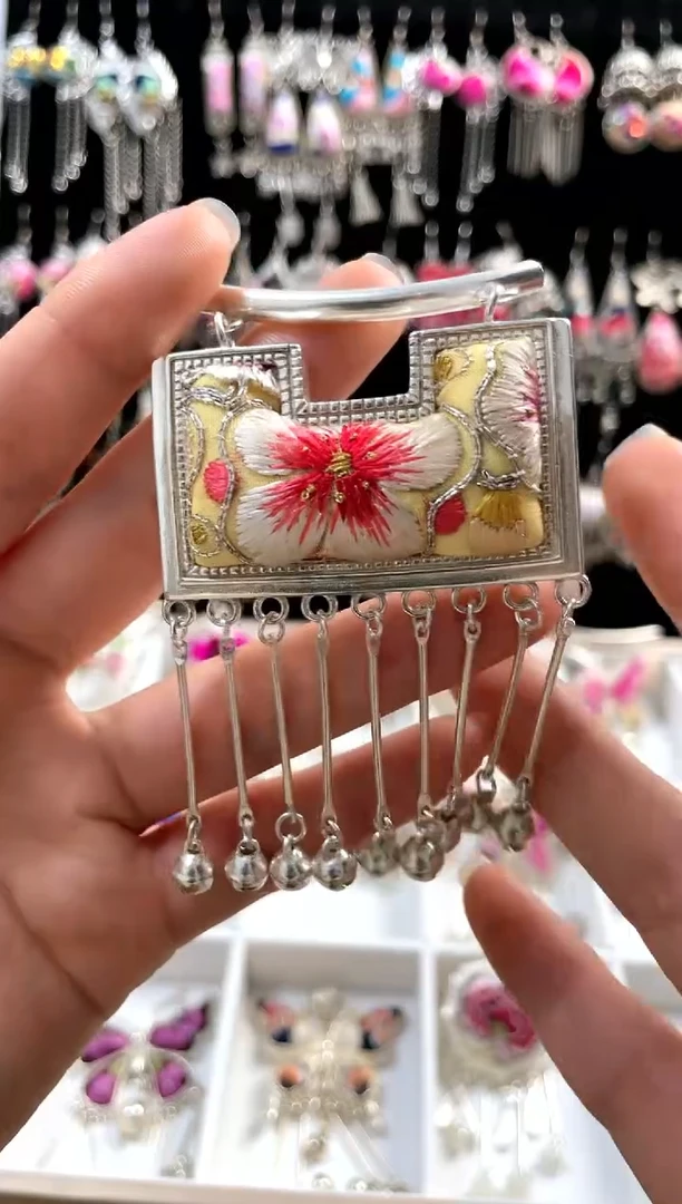 【闪购商品】织绣非遗刺绣饰品