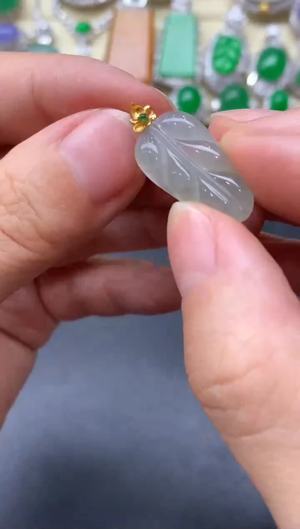 颈饰18K金镶嵌翡翠313-中国好珍宝