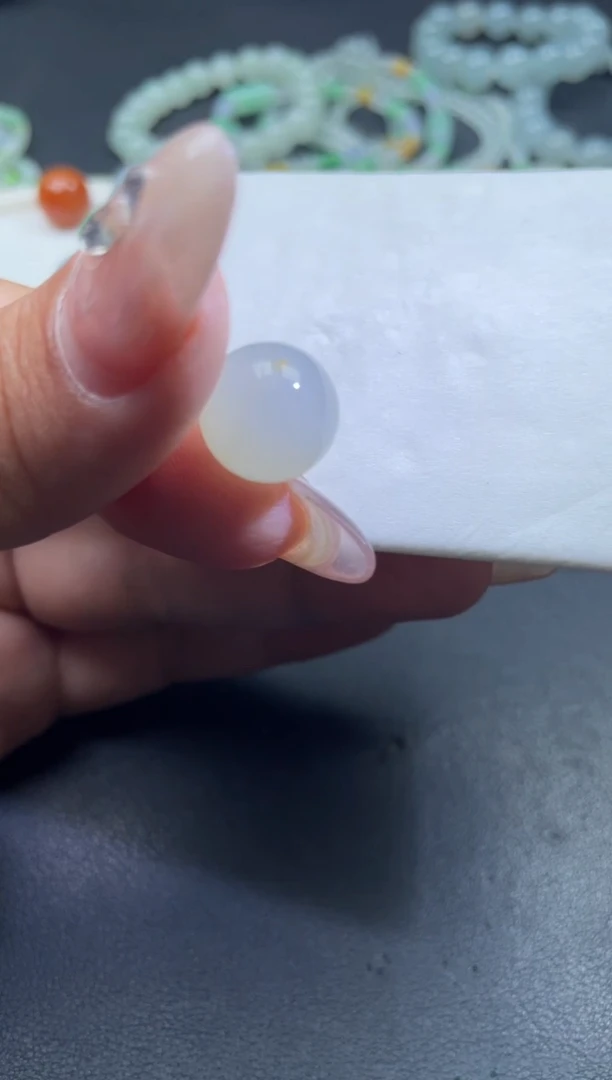 【闪购商品】翡翠颈饰未镶嵌BBBBBB309