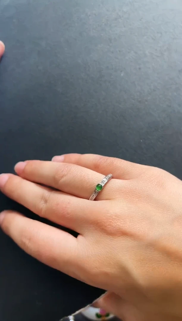 【闪购商品】翡翠戒指银S925镶嵌戒指