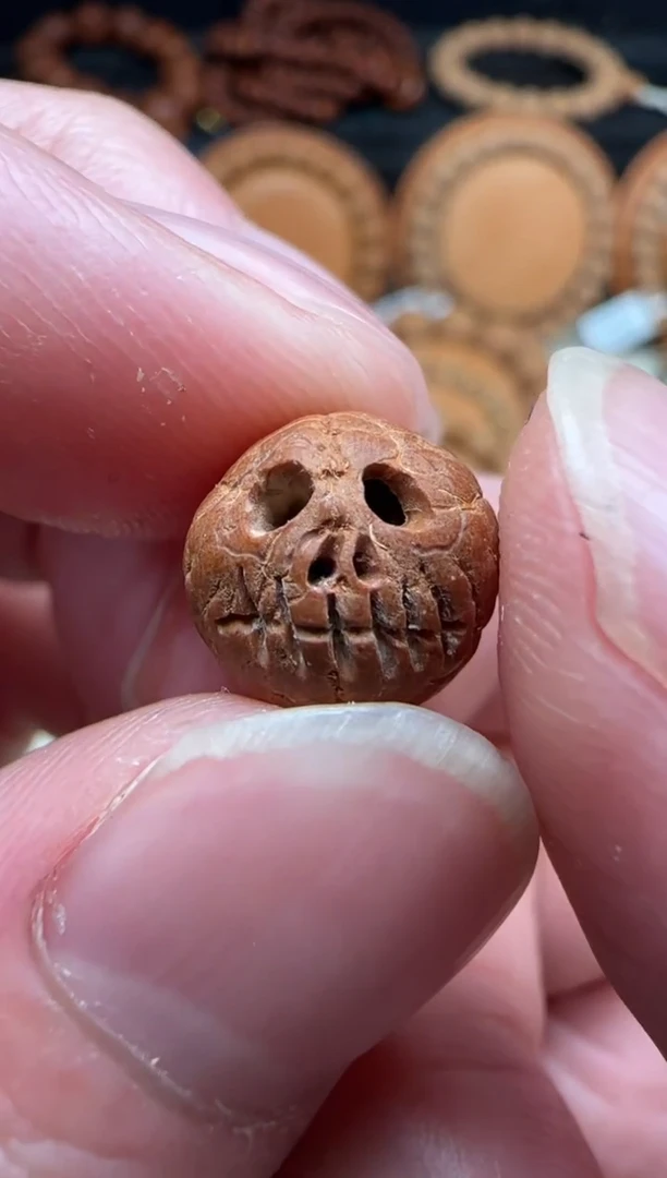 【闪购商品】凤眼菩提吊坠55号雕刻