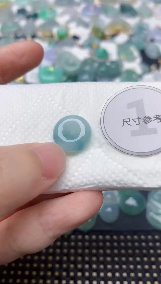 颈饰未镶嵌翡翠天然缅甸A货翡翠