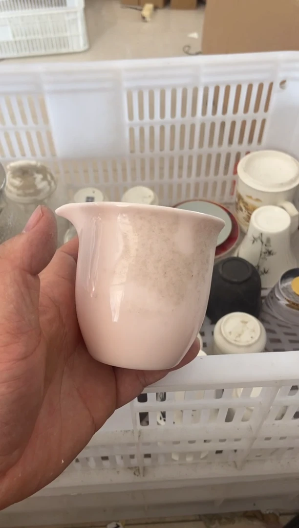 无运费险有瑕疵的摄影的产品有使用过的痕迹有点脏介意勿拍