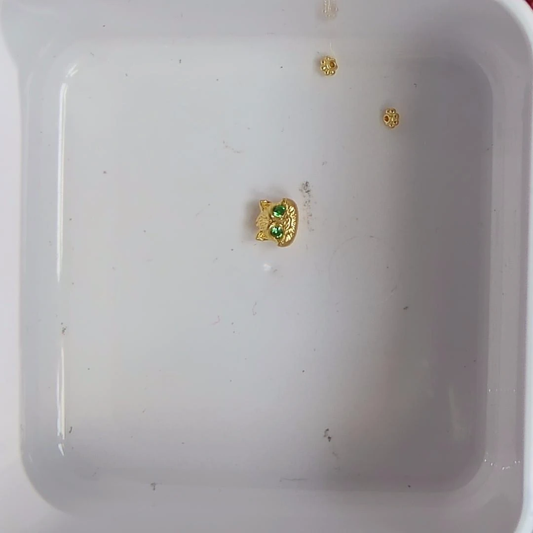 黄金足金小金 豆