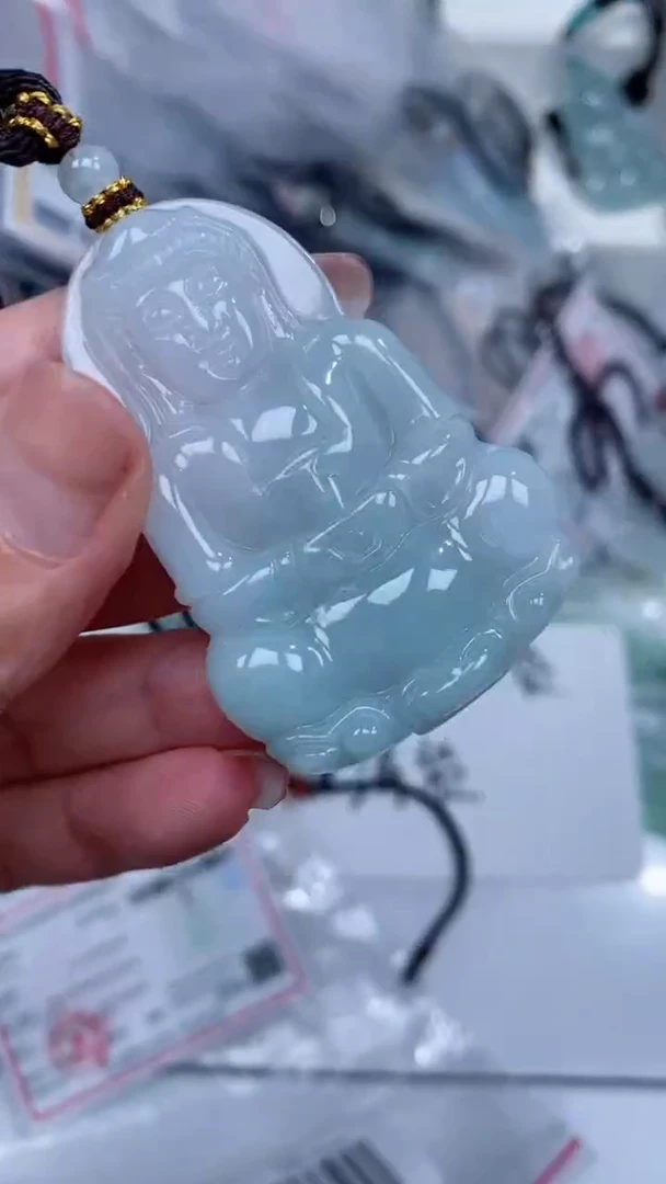 颈饰未镶嵌翡翠吊坠