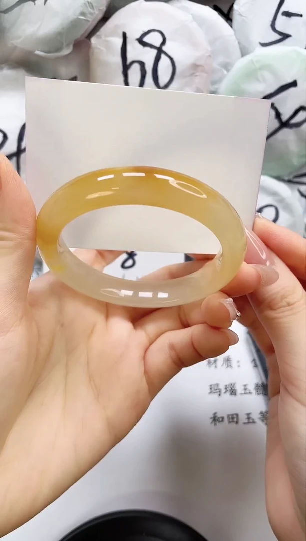 石英质玉手镯未镶嵌34-57