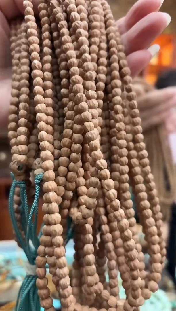 吊坠柏香籽/百香籽项链多样性发一件