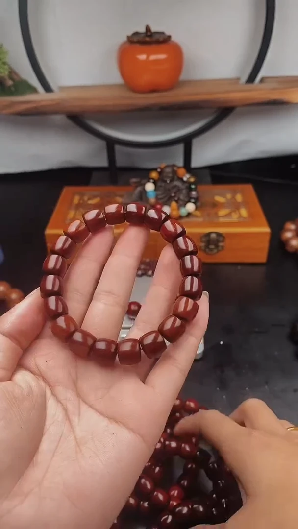 【闪购商品】木木艺直切紫檀手串单圈尺寸1.0