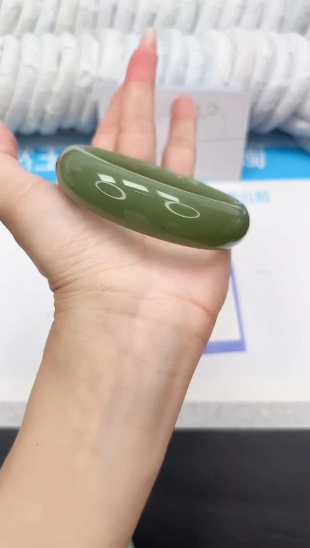 石英质玉手镯未镶嵌62-56.3HS