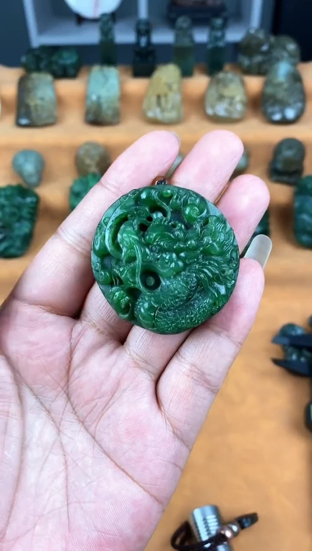 颈饰未镶嵌和田玉社*1