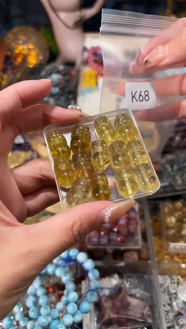 【闪购商品】水晶手串未镶嵌K68老料黄水晶貔貅一个宽卡约12